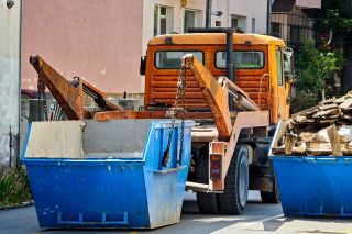 Aufstellen eines Containers